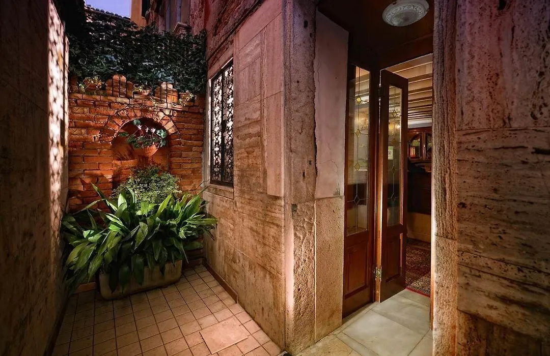 Hotel San Maurizio-1